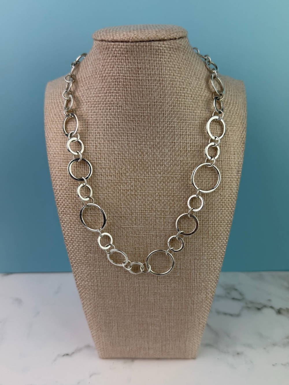 Vintage KR Silver Tone Interlocking Ring Chain Necklace, Modernist Open Circle